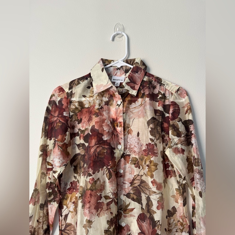 Women’s shirt Bailey Size XS, new with tag - Picture 3 of 9